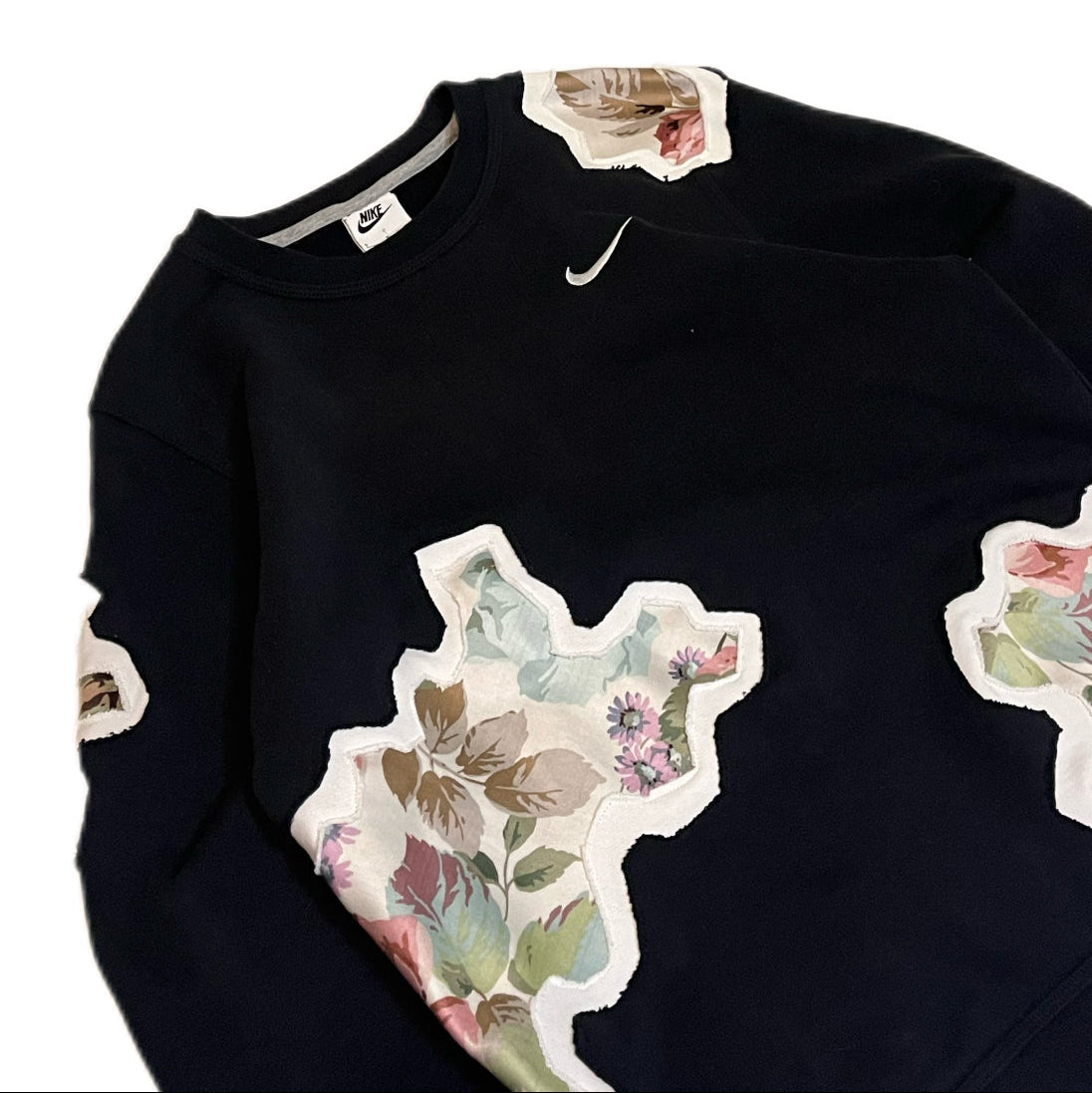 Reworked Nike Sweater (S)