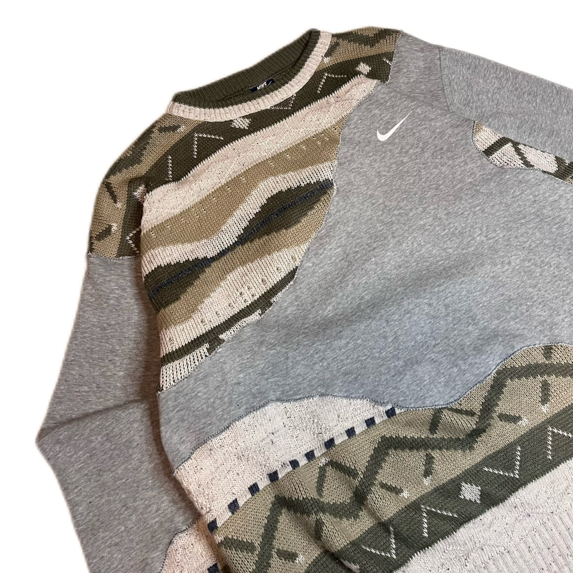 Reworked Nike Sweater (L)
